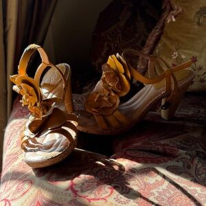 Elegant Yellow Floral Women's Sandals